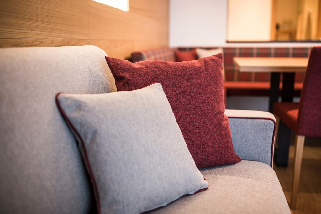 Slow Living Suite - Ferienwohnung Mit Privater Sauna & Garten Fiss Ngoại thất bức ảnh
