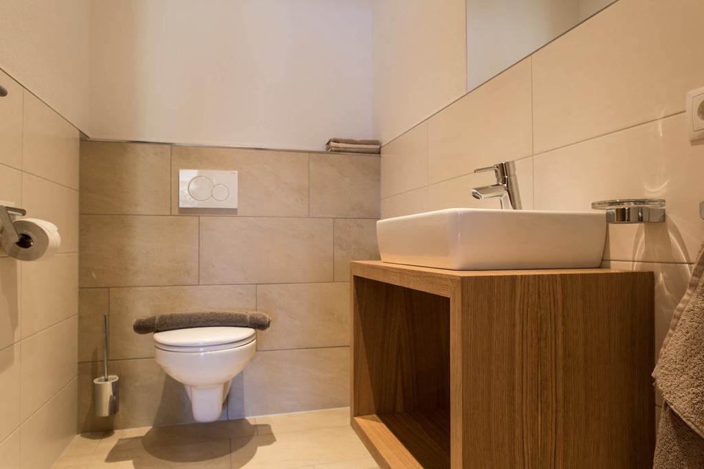 Slow Living Suite - Ferienwohnung Mit Privater Sauna & Garten Fiss Ngoại thất bức ảnh
