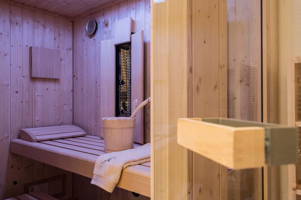 Slow Living Suite - Ferienwohnung Mit Privater Sauna & Garten Fiss Ngoại thất bức ảnh